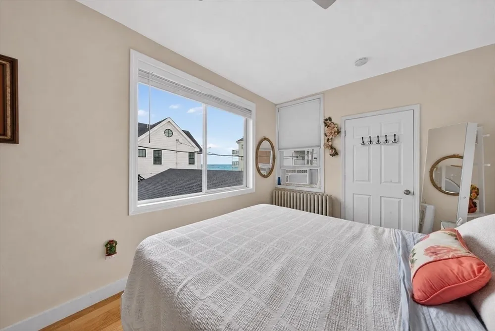 52 Trident Ave, Winthrop, MA 02152