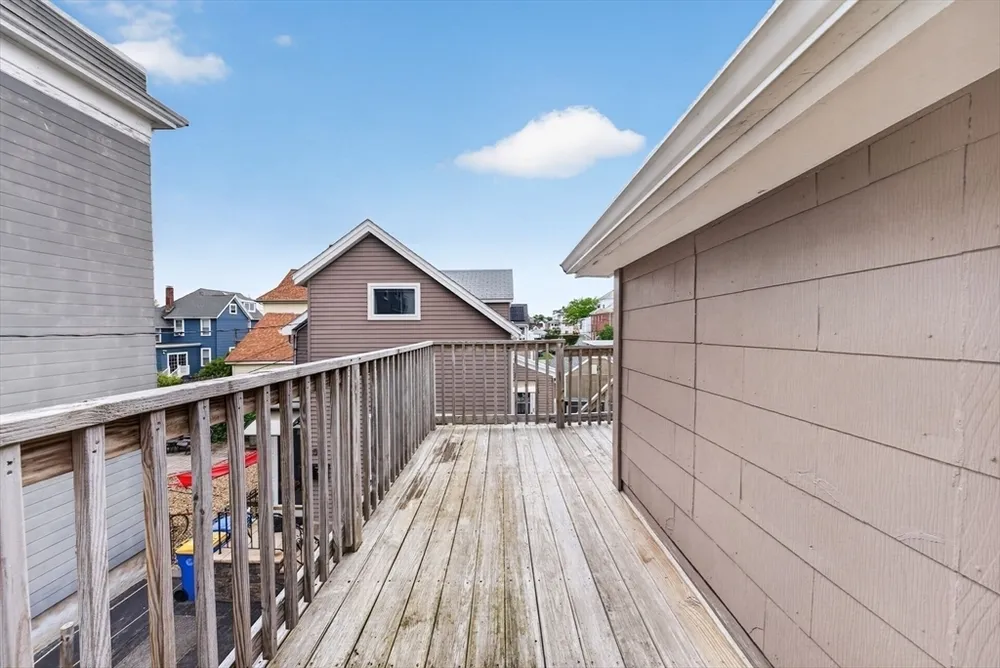 52 Trident Ave, Winthrop, MA 02152