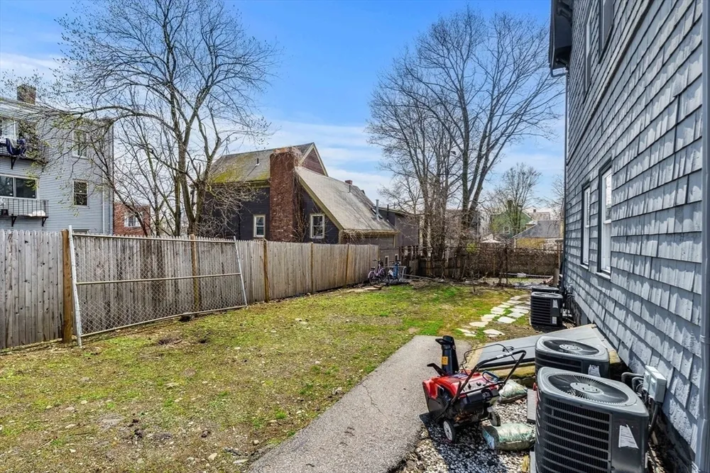 20 Highgate St, Boston, MA 02134