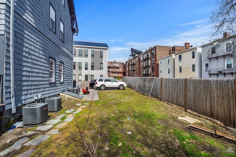 20 Highgate St, Boston, MA 02134