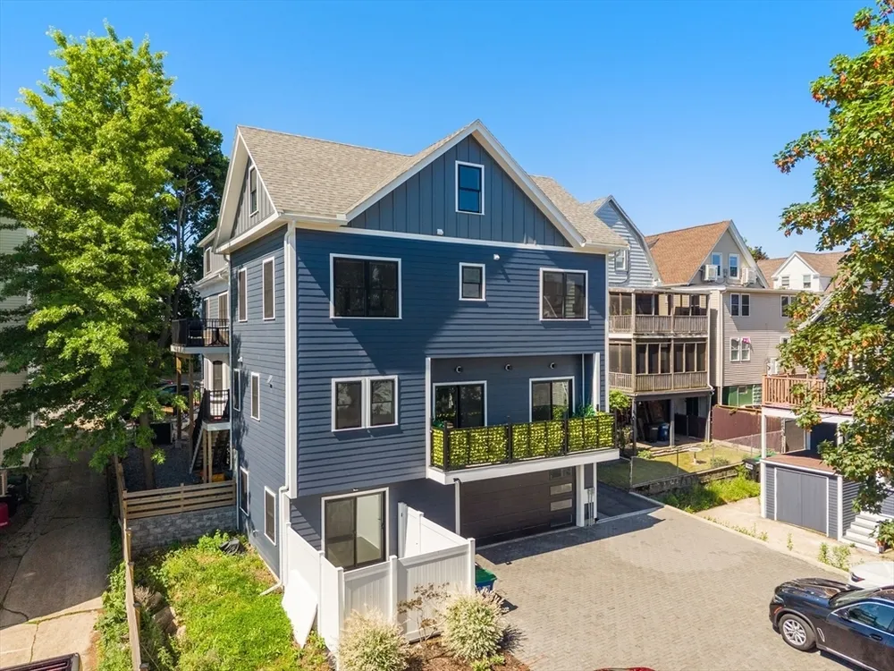 55 Heath St, Somerville, MA 02145
