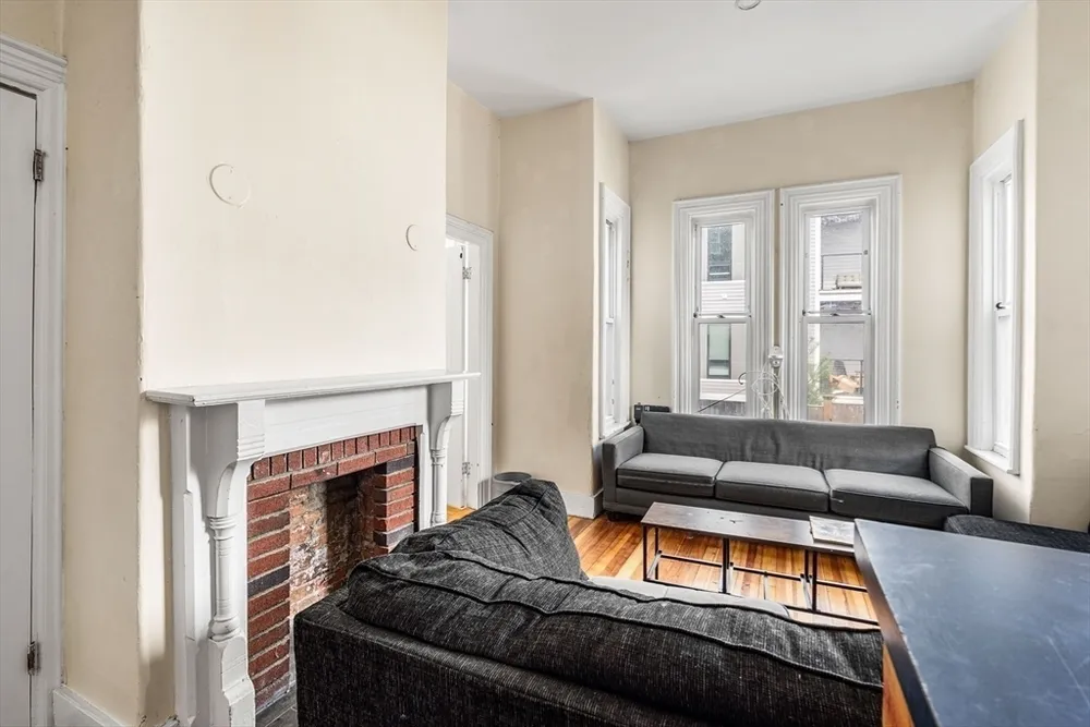 20 Highgate St, Boston, MA 02134