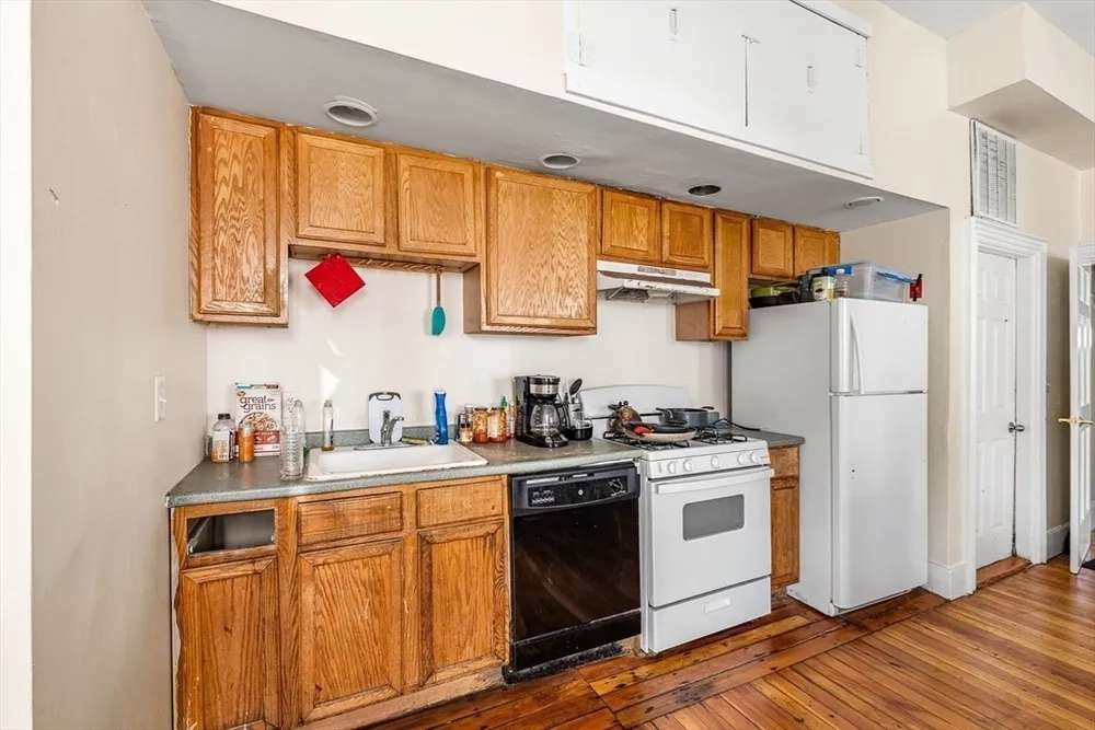 20 Highgate St, Boston, MA 02134