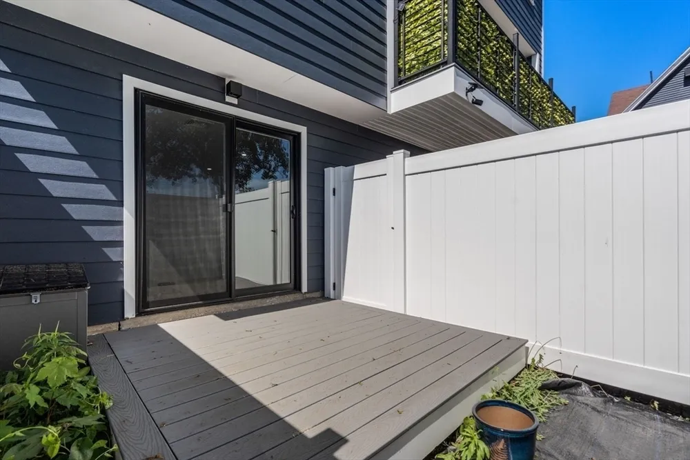 55 Heath St, Somerville, MA 02145