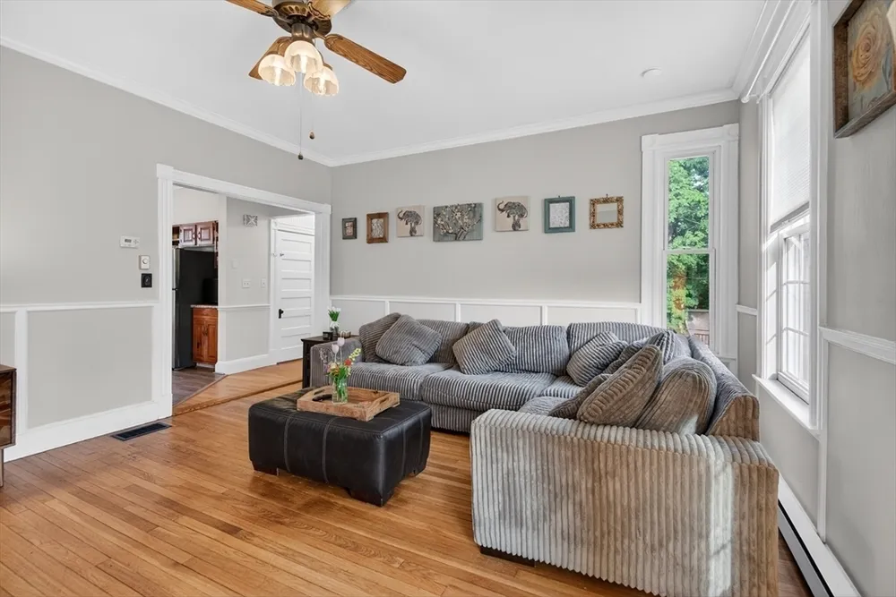 45 Church St, Chelmsford, MA 01863