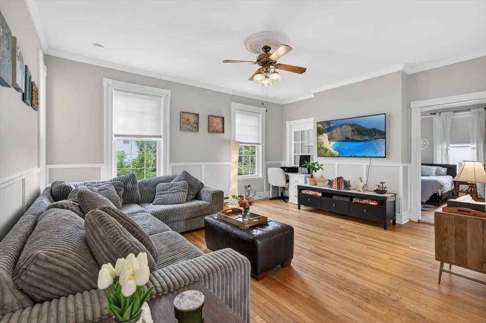 45 Church St, Chelmsford, MA 01863