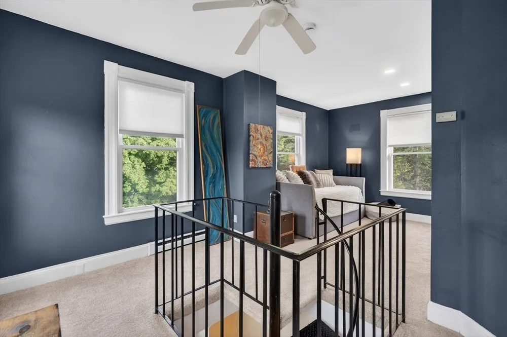 45 Church St, Chelmsford, MA 01863