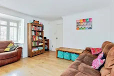 Thomas Close, Corby