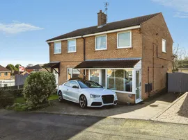 Leen Valley Drive, Shirebrook, Mansfield photo