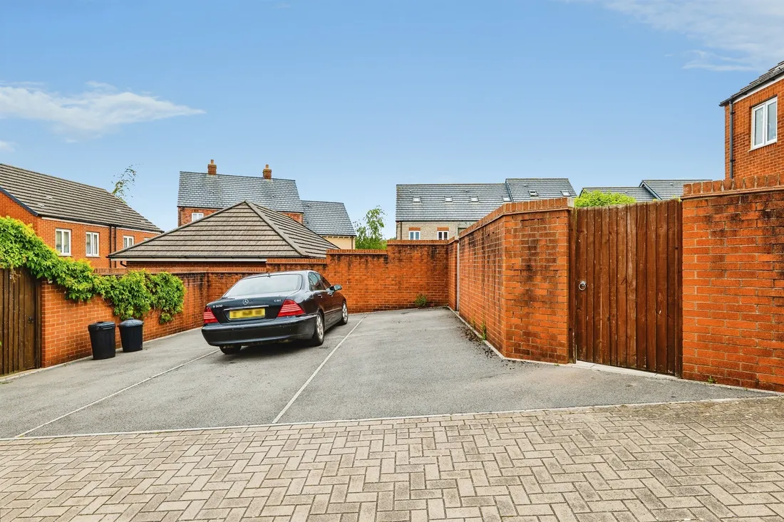 Property photo 18