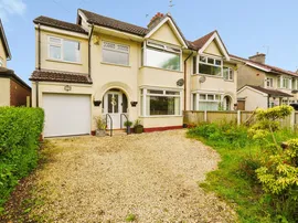 Raeburn Avenue, Eastham, Wirral photo