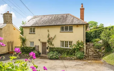 Knowstone, South Molton