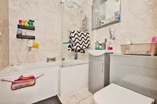 Orchard Rise, Crewkerne