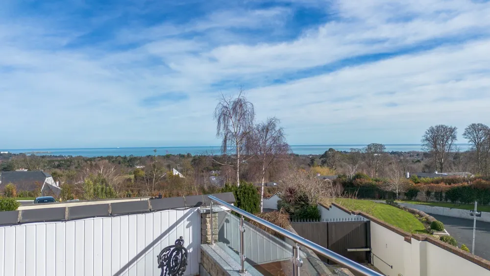 Small Oaks, 6 Rathmichael Haven, Rathmichael, Dublin 18, D18A702