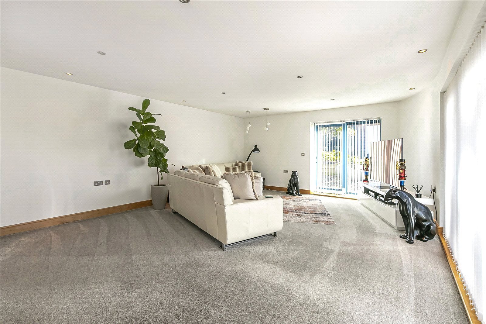 Dorset Lake Avenue, Lilliput, Poole, Dorset, BH14 Image 7
