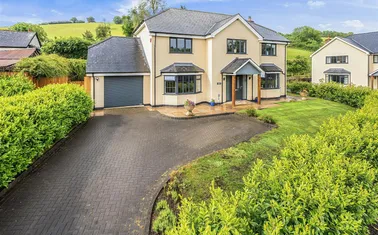 Royal Oak Court, Winsford, Minehead