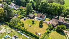 The Street, Ewelme, OX10 photo 11