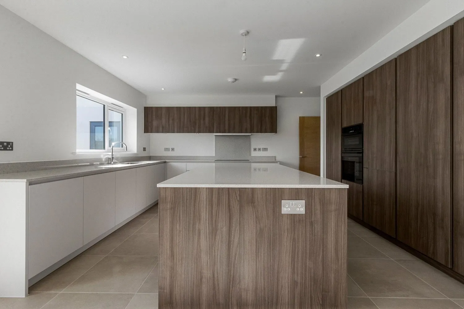 Kinnersley B - Lynden Place, Newcourt Road, EX3 photo 5