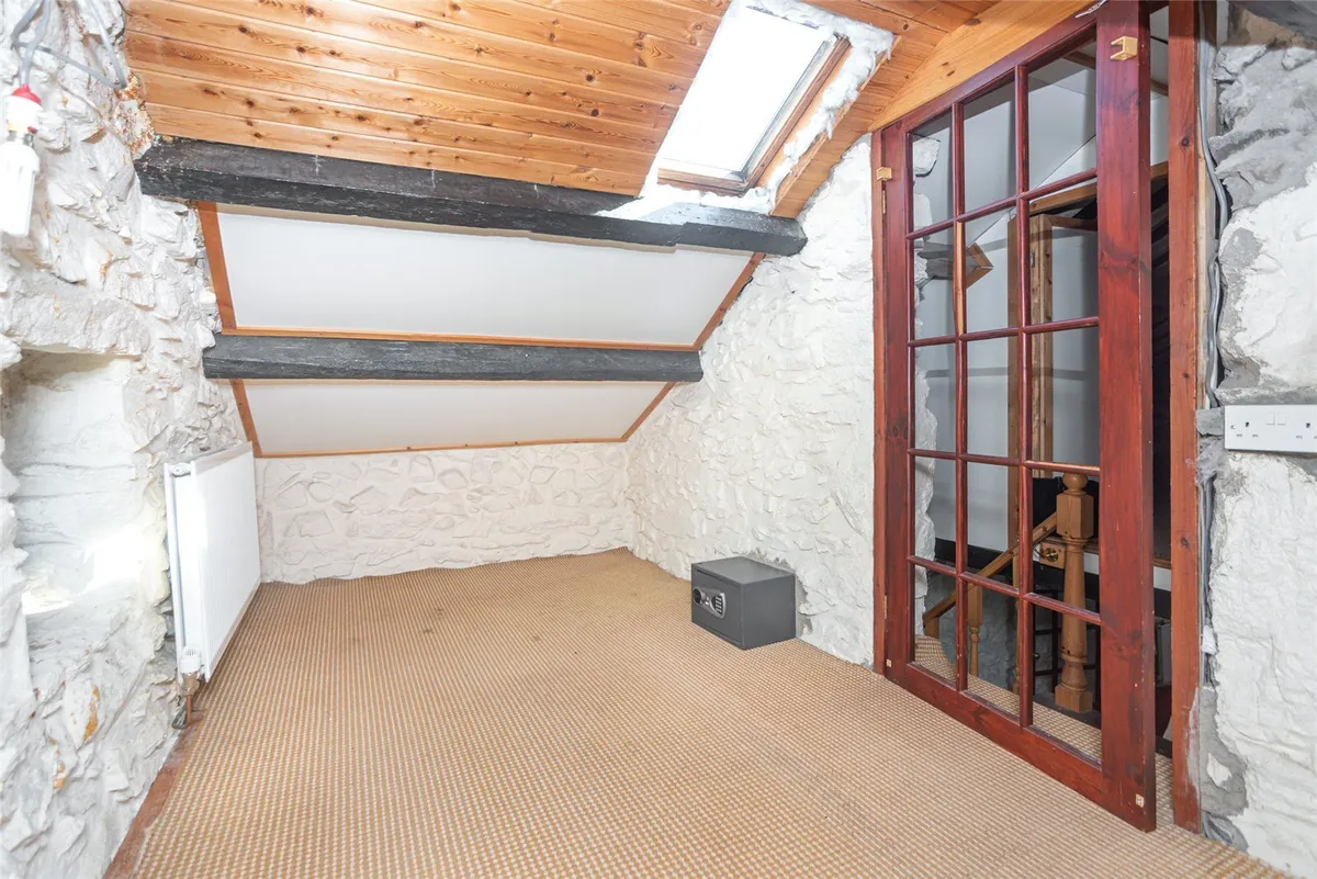 Llanrug, Caernarfon, Gwynedd, LL55