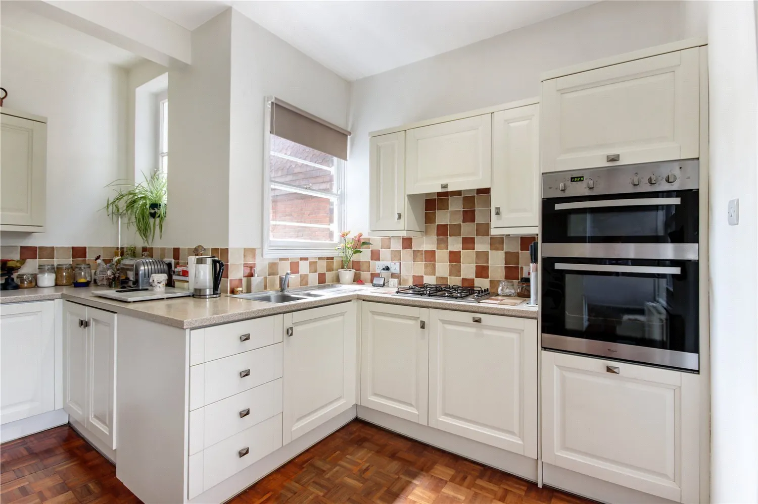 The Drive, Sevenoaks, TN13 photo 2