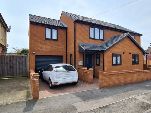 Simpson Avenue, Higham Ferrers, RUSHDENphoto
