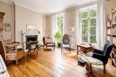 Canonbury Square, London, N1 photo 2