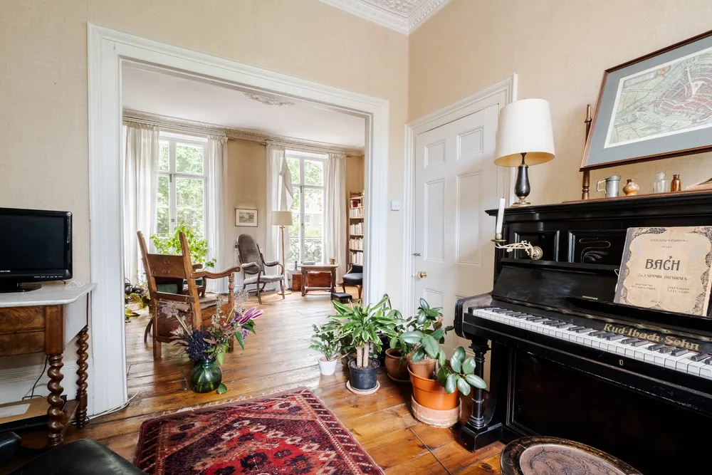 Canonbury Square, London, N1