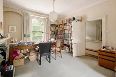 Canonbury Square, London, N1 photo 12