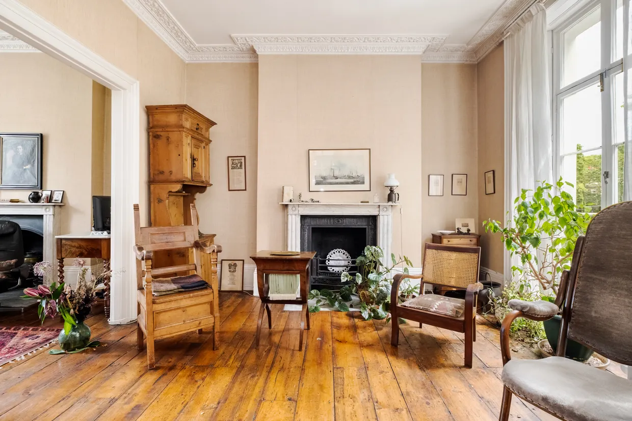 Canonbury Square, London, N1 photo 16