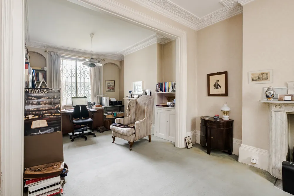 Canonbury Square, London, N1