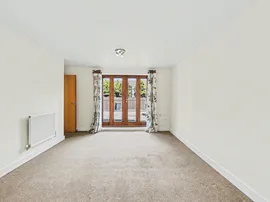 Near Side, Northampton thumb 3