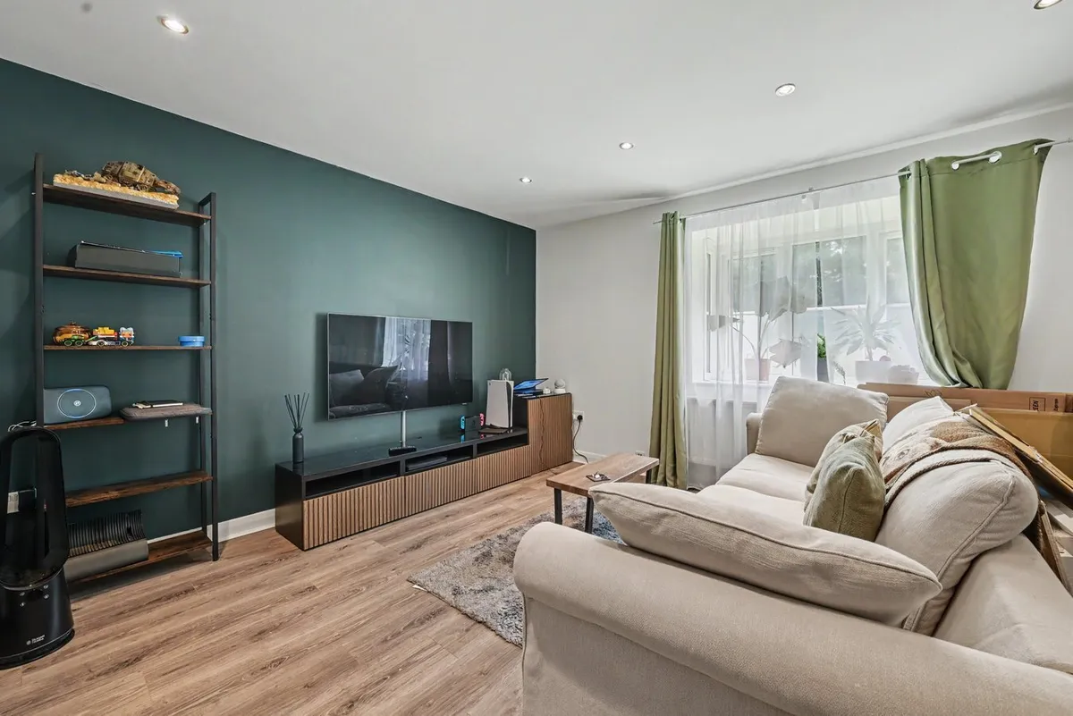 Hawarden Hill, London, NW2