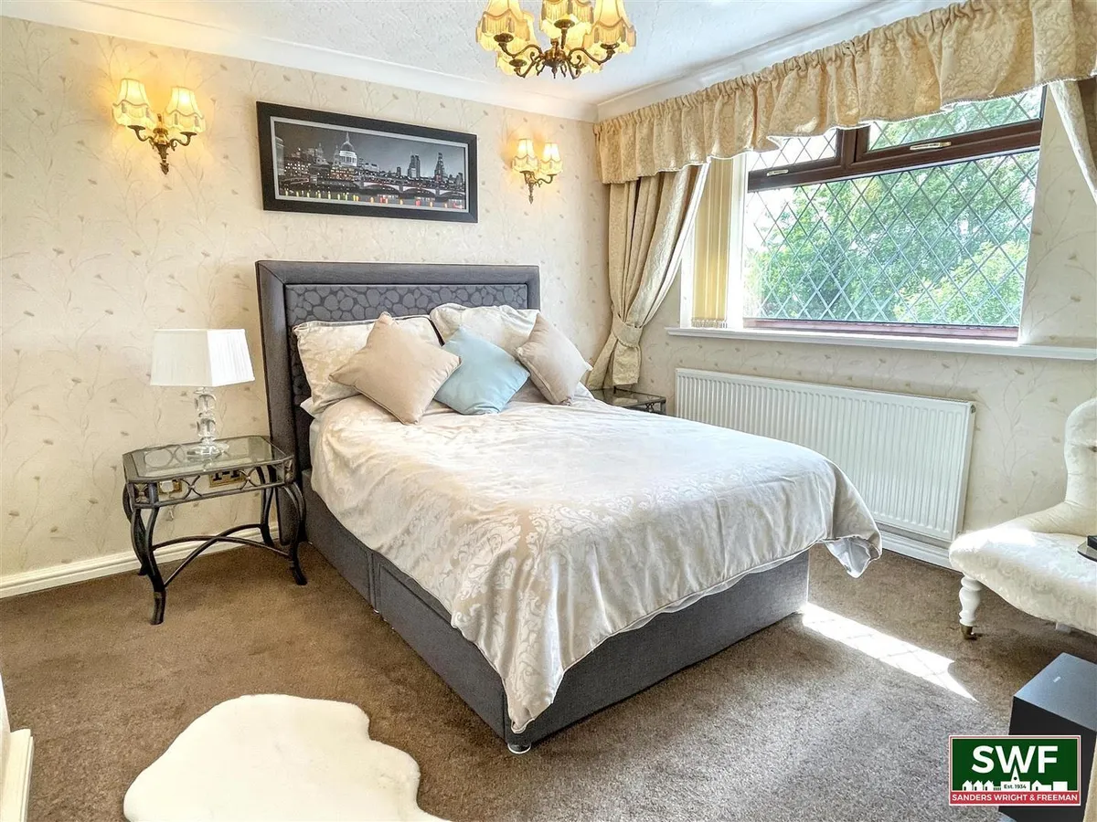 Dunster Grove, Perton