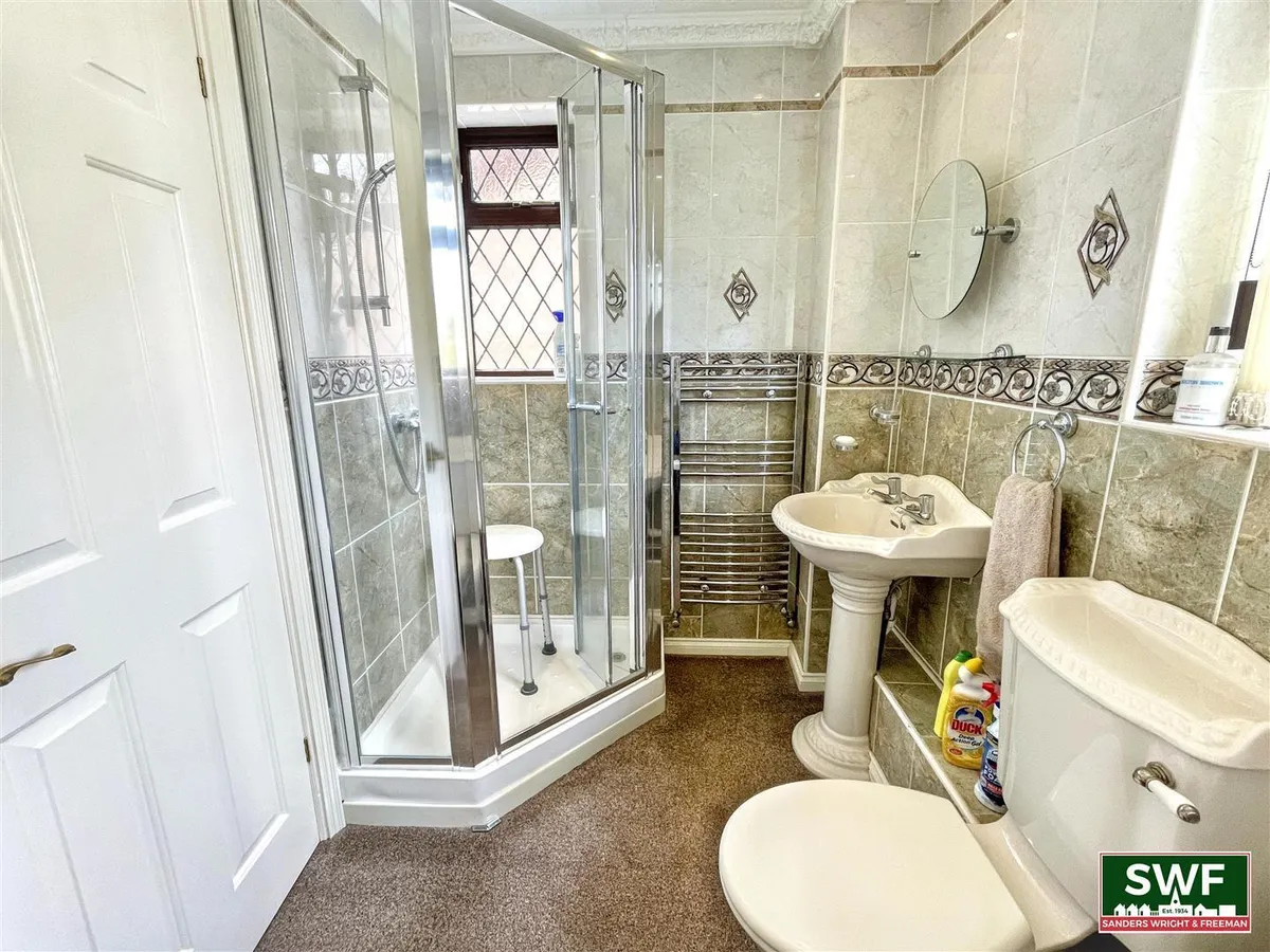 Dunster Grove, Perton