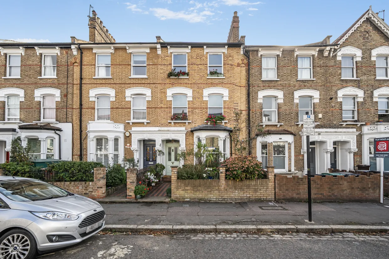 Oxford Road, London, N4 photo 1