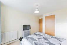 Florey Gardens, Aylesbury