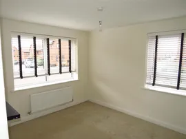 Balharvie Road, Wellingborough thumb 3