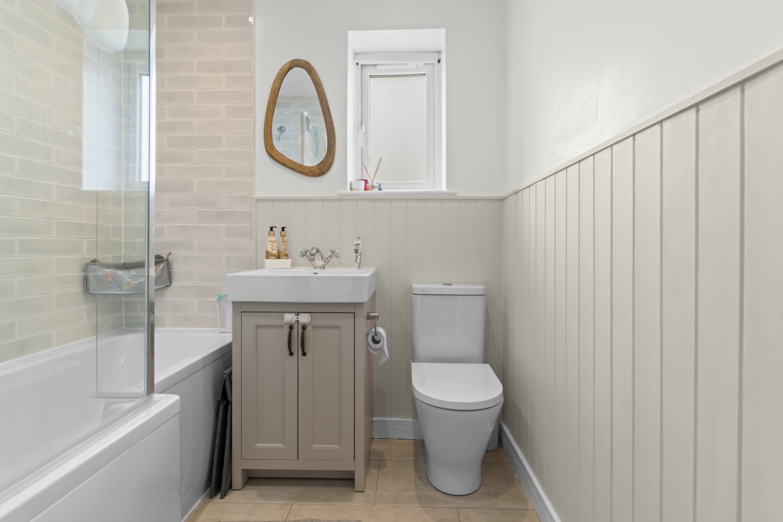 Hawks Road, Hailsham, East Sussex, BN27 Image 14