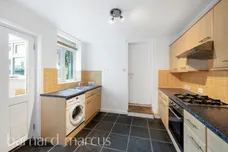 Carshalton Road, Sutton
