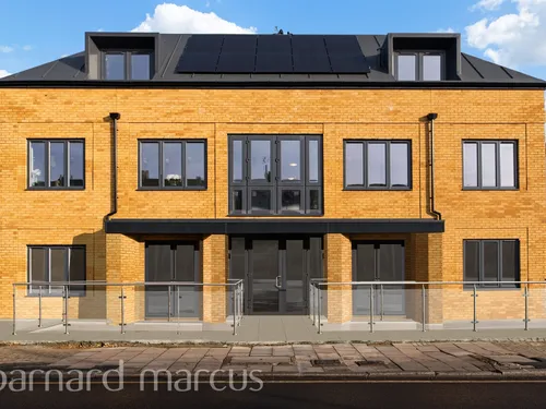 Hartfield Road, Londonphoto