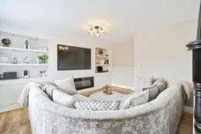 Steadings Way, Keighley