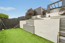 Steadings Way, Keighley