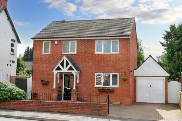 Oxley Moor Road, Wolverhampton, OXLEY
