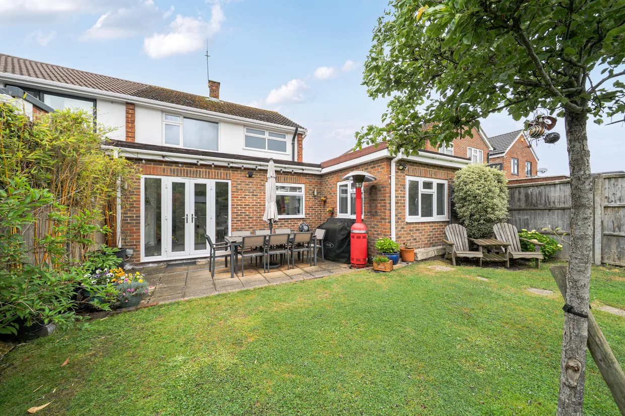 Redford Road, Windsor, SL4 photo 15