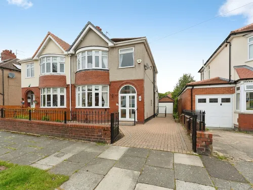 St. Albans Road, Claughton, Prentonphoto