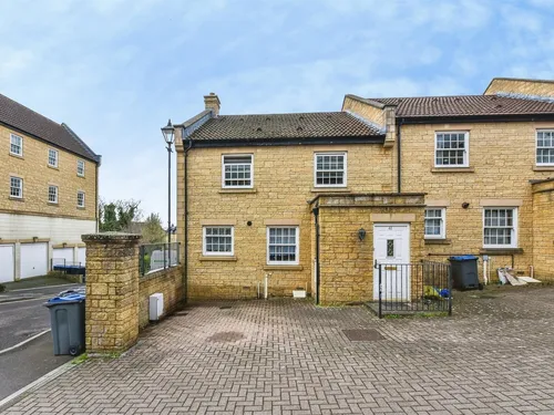 Flowers Yard, Chippenhamphoto