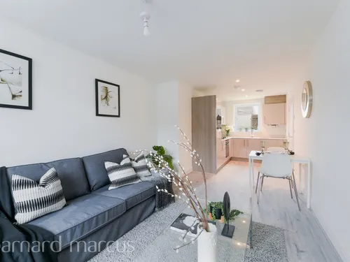 Hartfield Road, Londonphoto