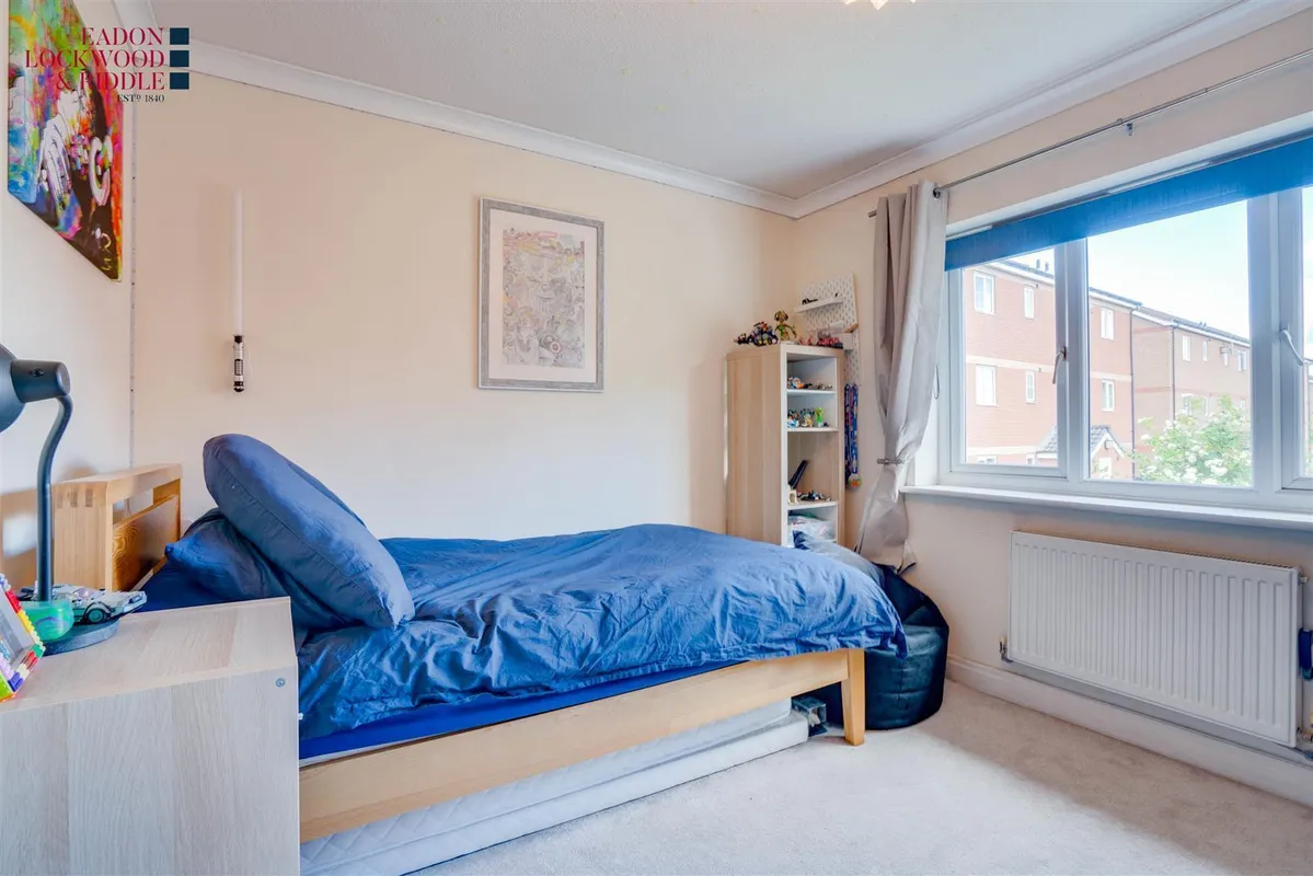 Peak Close, Sunnyside, Rotherham