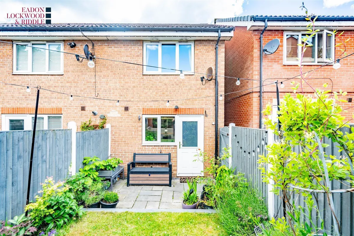 Peak Close, Sunnyside, Rotherham