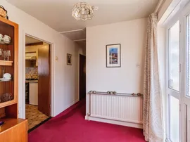 Brook Drive, Corsham thumb 3